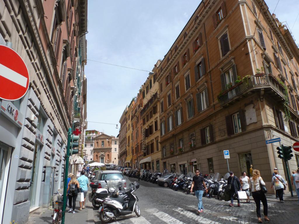 Domus Spagna Capo Le Case Рим Екстериор снимка
